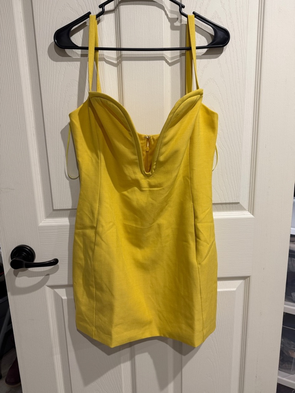 atori yellow short dress size 8